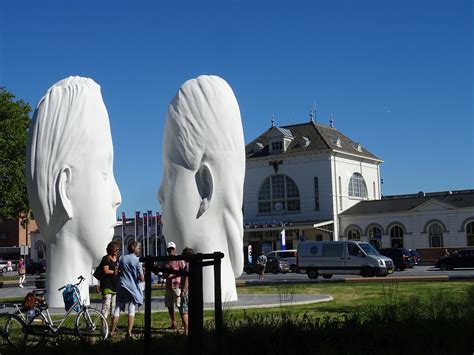 hermes beeld leeuwarden|Lijst van beelden in Leeuwarden .